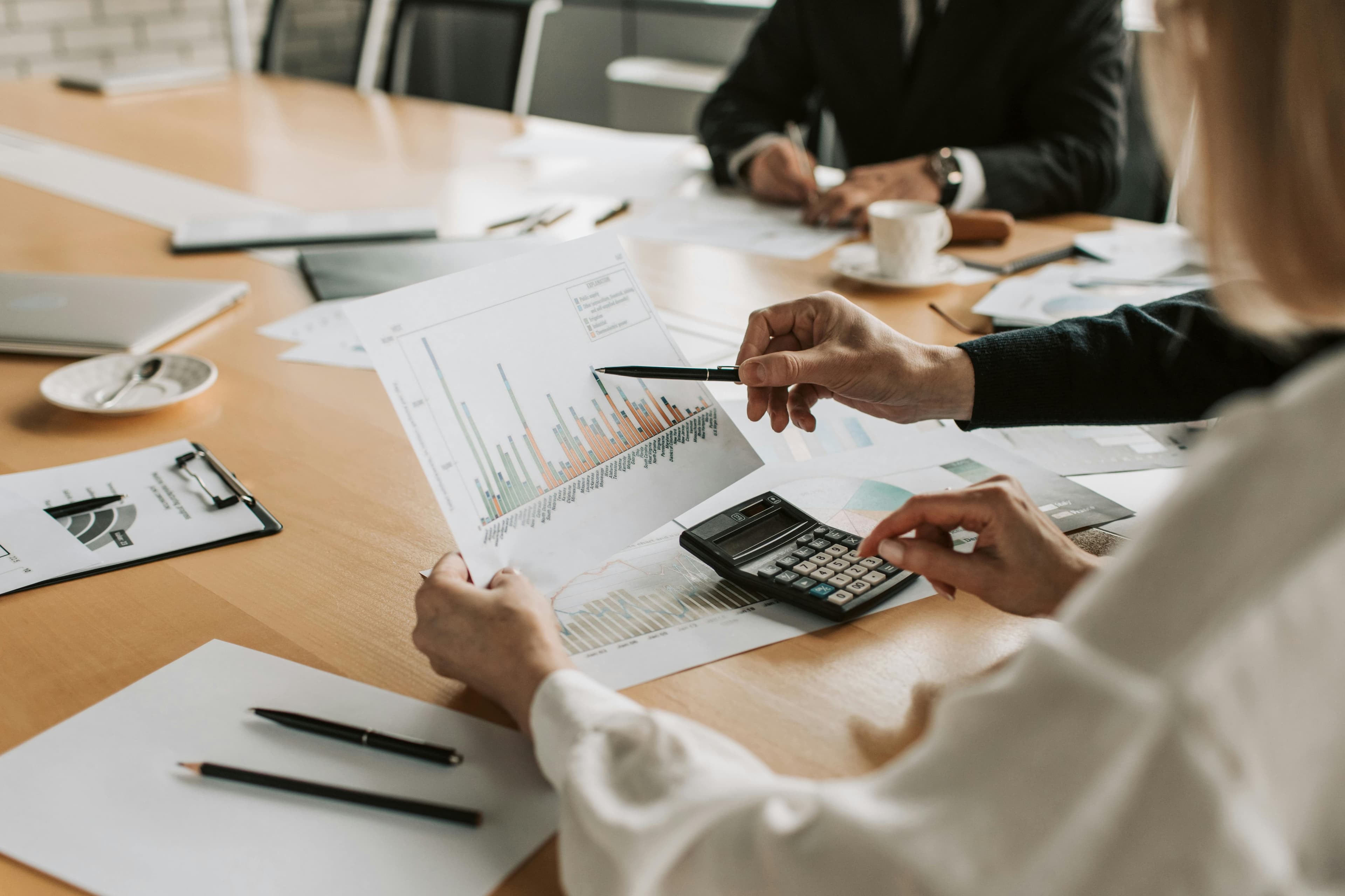 Estrategia tributaria y cumplimiento sin improvisaciones